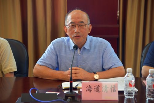 http://www.glut.edu.cn/Git/UpdateFiles/2016/2016919538854.jpg